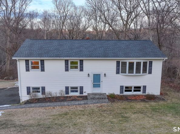 19 Eastwood Road, Danbury CT 06811