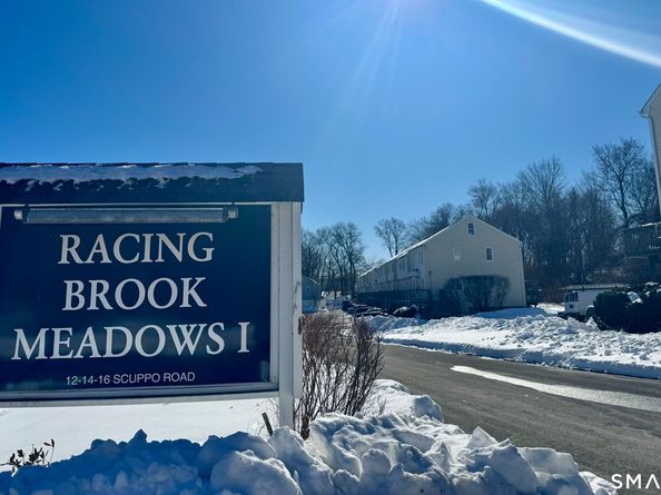 12 Scuppo Road D4, Danbury CT 06811