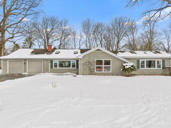 40 Rose Terrace, Trumbull CT 06611