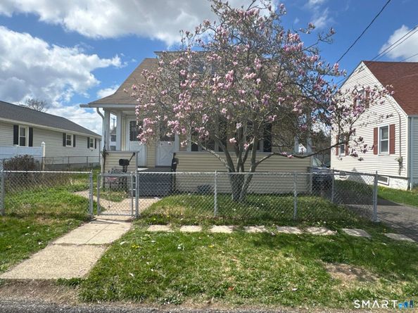 88 Boswell Street, Stratford CT 06615