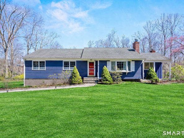 19 Merrimac Drive, Trumbull CT 06611