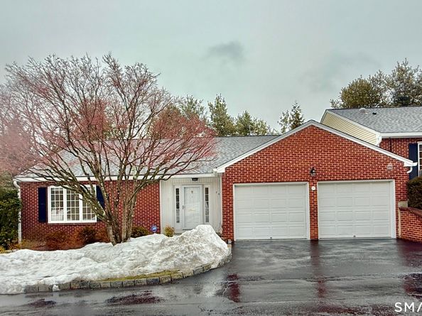 73 Bank Street, New Canaan CT 06840