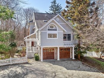 320 Chestnut Hill Road