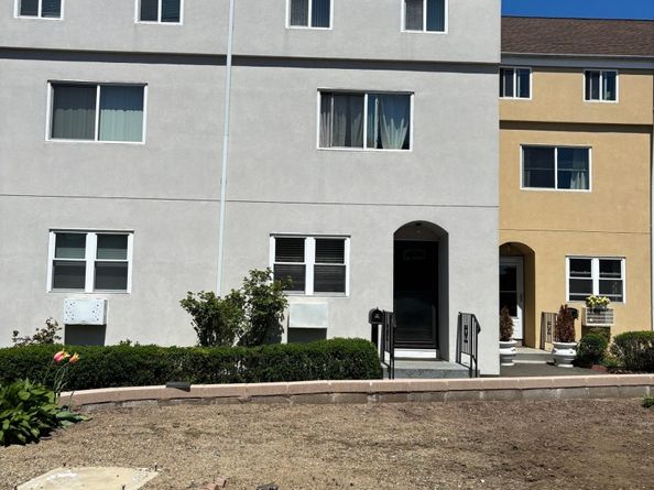 60 Gilmore Street, Bridgeport CT 06608