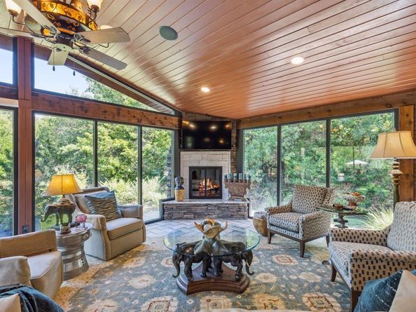 671  Alexandrite Drive , Oak Point Texas 75068