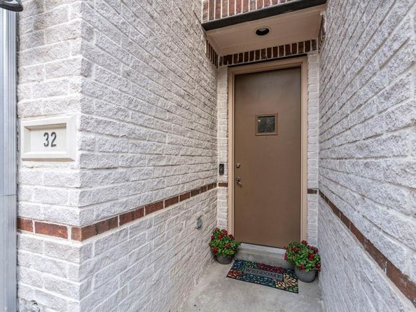 4830  Cedar Springs Road  32, Dallas Texas 75219