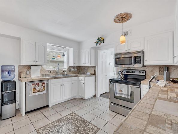 3000  Yucca Avenue , Fort Worth Texas 76111