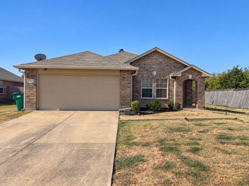 607  Azalea Drive , Fate Texas 75087