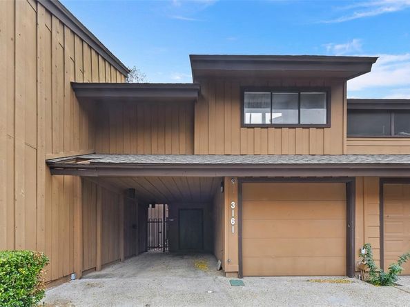 3161  Golden Oak  , Farmers Branch Texas 75234