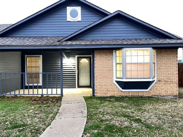 1337  Woodhill Drive , Lewisville Texas 75067