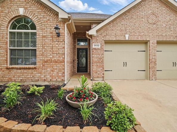 2932  Softwood Circle , Fort Worth Texas 76244