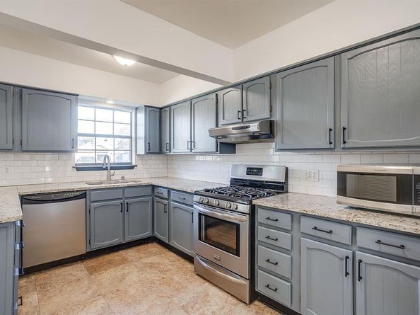 6604  Locke Avenue , Fort Worth Texas 76116