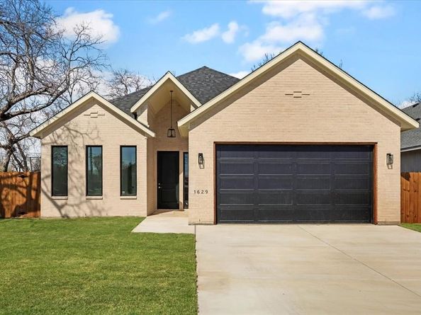 1629 E Tucker Street , Fort Worth Texas 76104