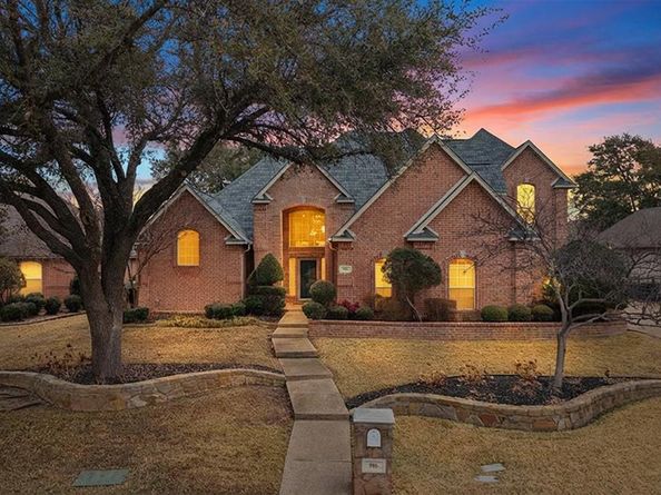 916  Riviera Drive , Mansfield Texas 76063