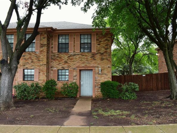 7415  Kingswood Drive , Fort Worth Texas 76133