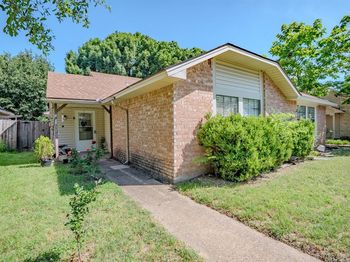 7105  Pineberry Road 