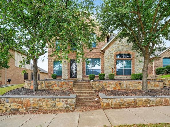424  Castle Street , DeSoto Texas 75115