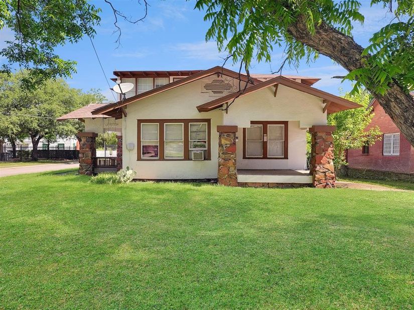 503 E 6th Street , Dallas Texas 75203