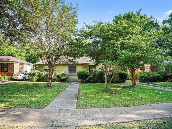 5918  Overlook Drive , Dallas Texas 75227