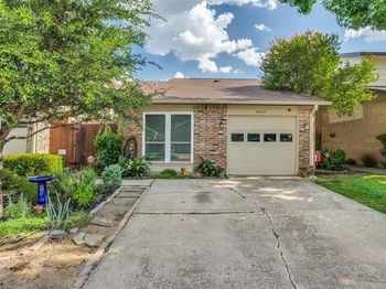 2922  Canis Circle 