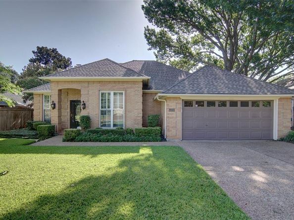 4925  Courtside Drive , Fort Worth Texas 76133