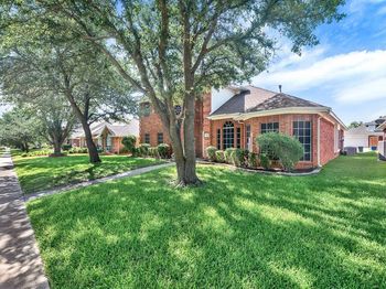 706  Green Apple Drive 