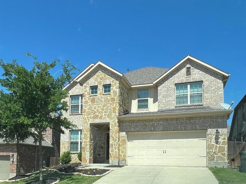 1913  Edgewater Drive , Garland Texas 75043