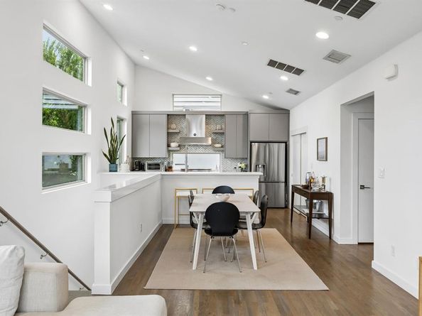 1833  Euclid Avenue  5, Dallas Texas 75206
