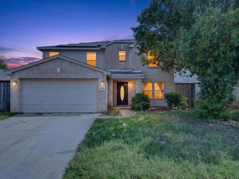 6008  Mckaskle Drive , Fort Worth Texas 76119