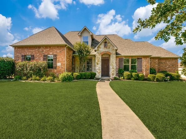 4304  Tree House Lane , Corinth Texas 76208