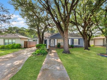3133  Bigham Boulevard 