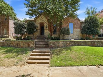 2310  Queen Morgan Lane 