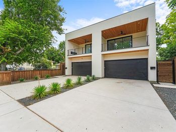 2304  Hondo  