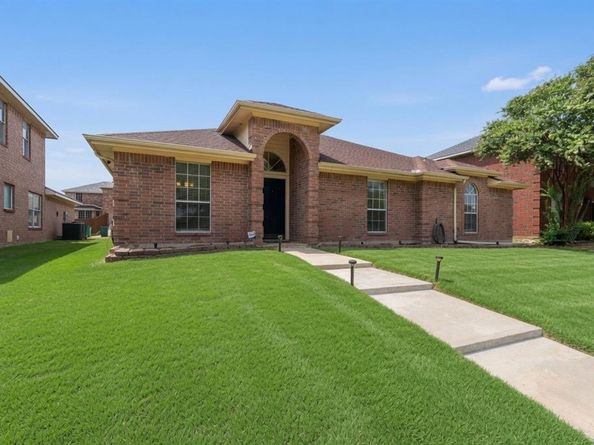 412  Sugar Mill Road , Cedar Hill Texas 75104