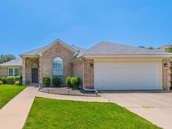 6917  Laurel Canyon Terrace , Fort Worth Texas 76132