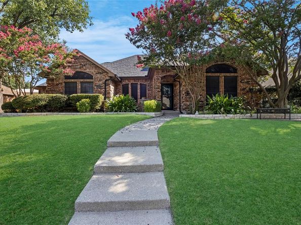 1226  Stillwater Trail , Carrollton Texas 75007