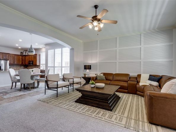 1237  Burnett Drive , Lantana Texas 76226