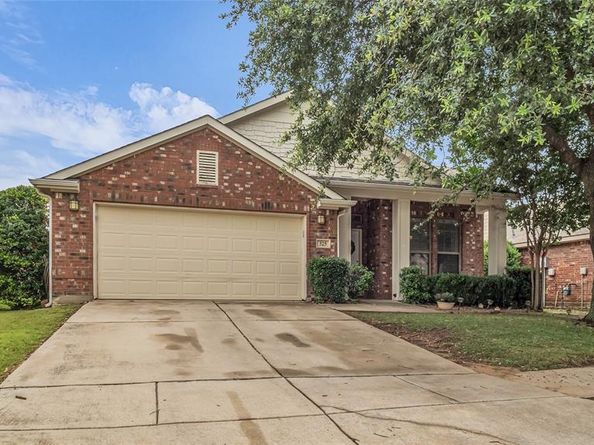 325  Redhead Drive , Little Elm Texas 75068