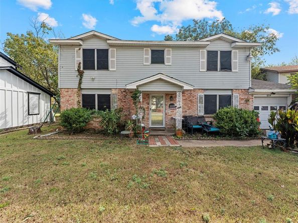 654  Rutgers Drive , Lancaster Texas 75134