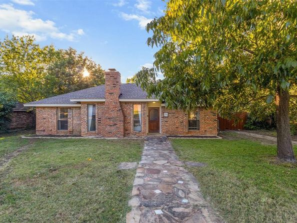 1906  Camellia Street , Denton Texas 76205