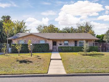 4912  Southwest Boulevard 