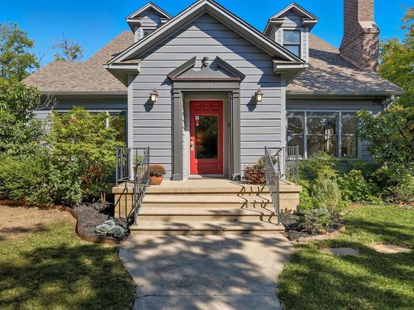 2044 W Oak Street , Denton Texas 76201