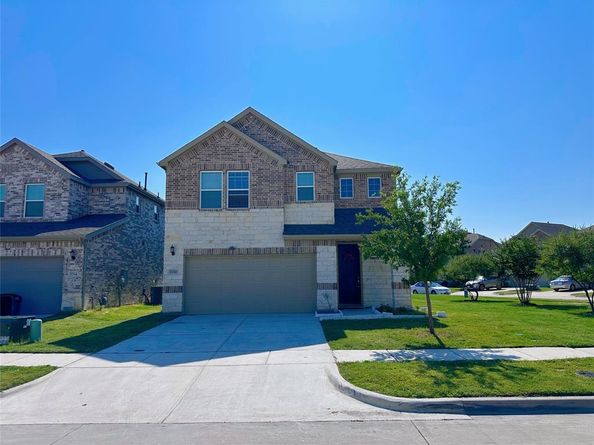 2730  Henson Lane , Garland Texas 75040