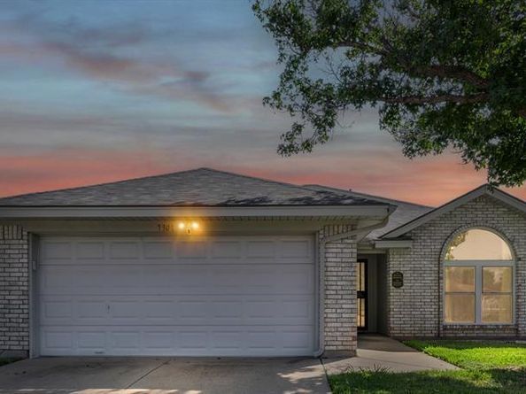 7301  Wagonwheel Road , Fort Worth Texas 76133