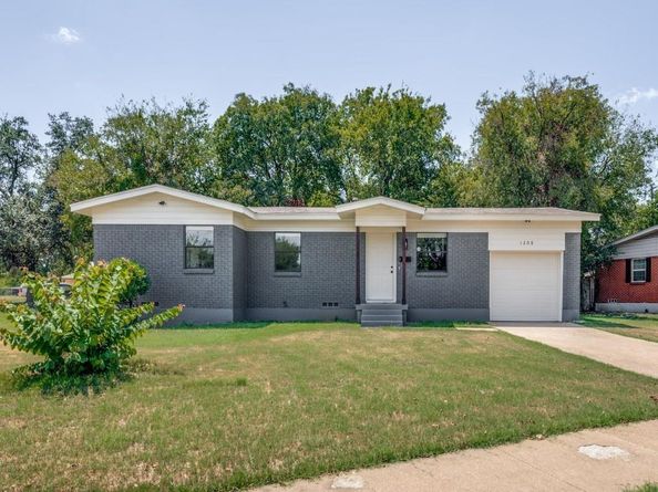 1208  Savage Drive , Fort Worth Texas 76134