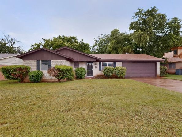 4429  Berke Road , Fort Worth Texas 76115