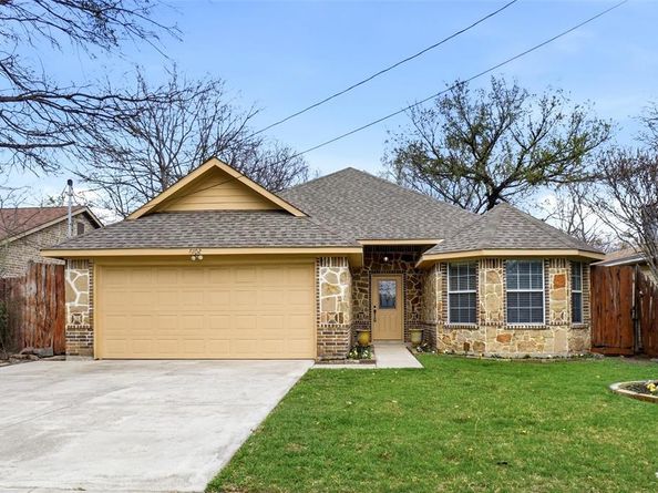 8102  Melrose Street E, White Settlement Texas 76108