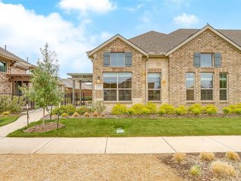 1020  Foxglove Lane 