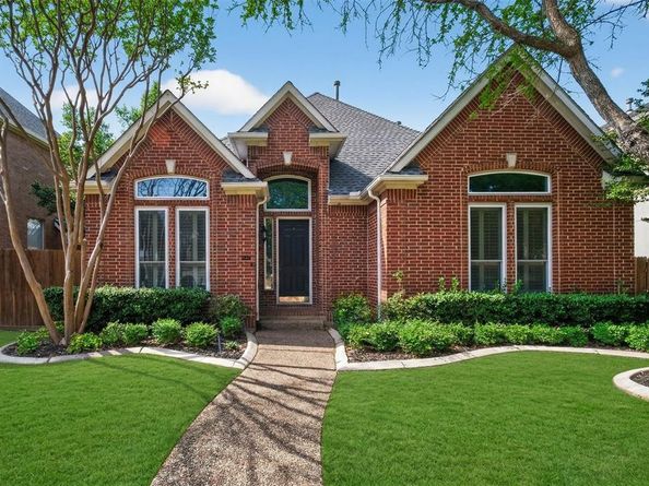 3215  Ricci Lane , Irving Texas 75062