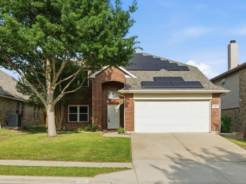 10020  Chrysalis Drive , Fort Worth Texas 76131